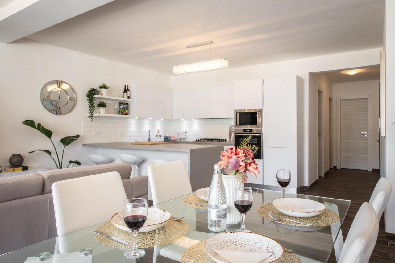 Electra Residence - Luxury Central Beachview Apartment Marsalforn Ngoại thất bức ảnh